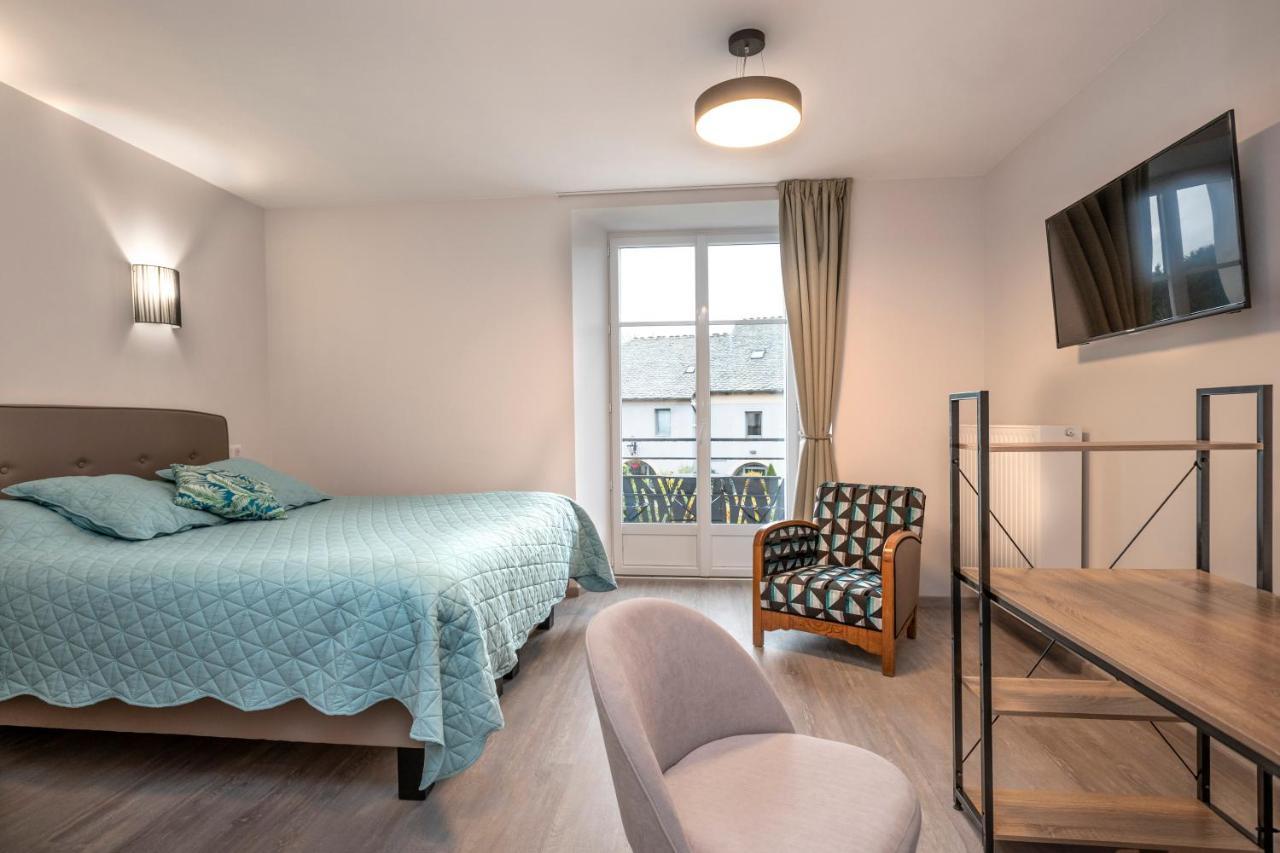 Hotel Restaurant De La Poste Et La Grange Detente, Espace Bien-Etre Châteauneuf-de-Randon Exteriör bild