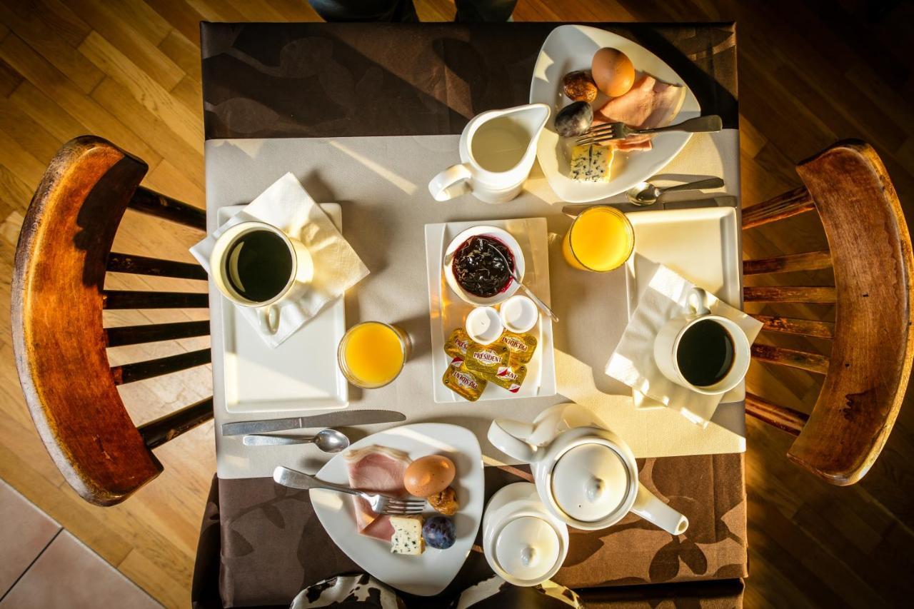 Hotel Restaurant De La Poste Et La Grange Detente, Espace Bien-Etre Châteauneuf-de-Randon Exteriör bild