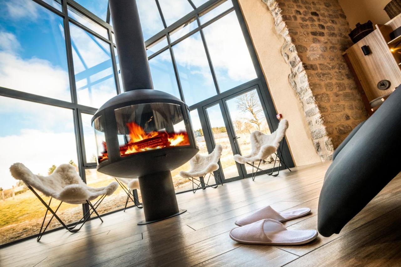 Hotel Restaurant De La Poste Et La Grange Detente, Espace Bien-Etre Châteauneuf-de-Randon Exteriör bild