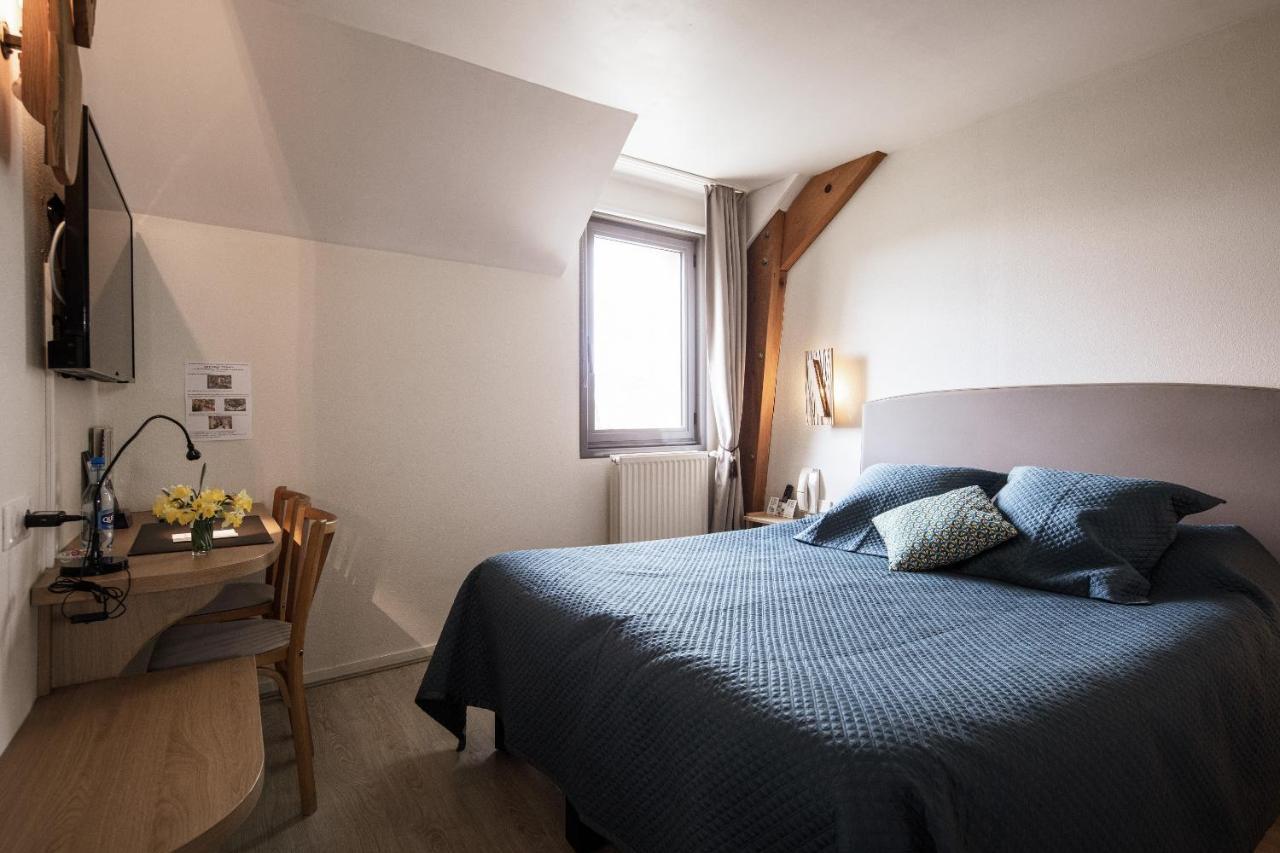 Hotel Restaurant De La Poste Et La Grange Detente, Espace Bien-Etre Châteauneuf-de-Randon Rum bild